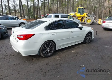 2015 Subaru Legacy 3.6R Limited z USA, uszkodzony, nr VIN 4S3BNEL61F3039646